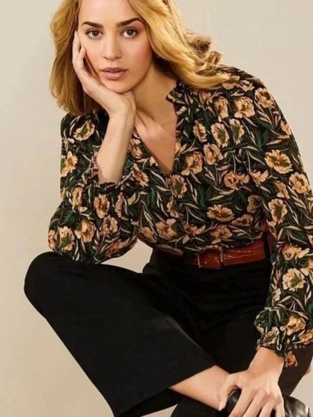 Gibson & Latimer Dark Floral Print Ruffle Collar Split V-Neck Peasant Top XL